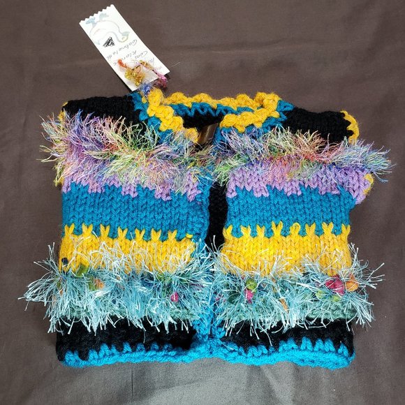 Hand Knit Vest Gabriola Island BC Stripe Pattern Frill Wood Closure Brand New - Picture 1 of 7